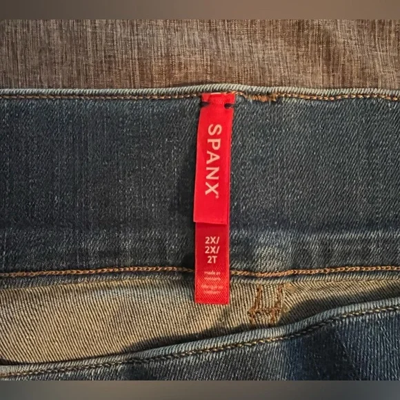 Spanx Kick Flare Jeans Vintage Indigo Pull On Women’s Size 2X Tall - Picture 5 of 13